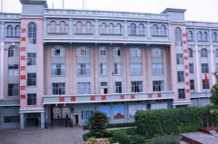 <b>008年11月被认定为“云南省文明学校”；正在第三</b>